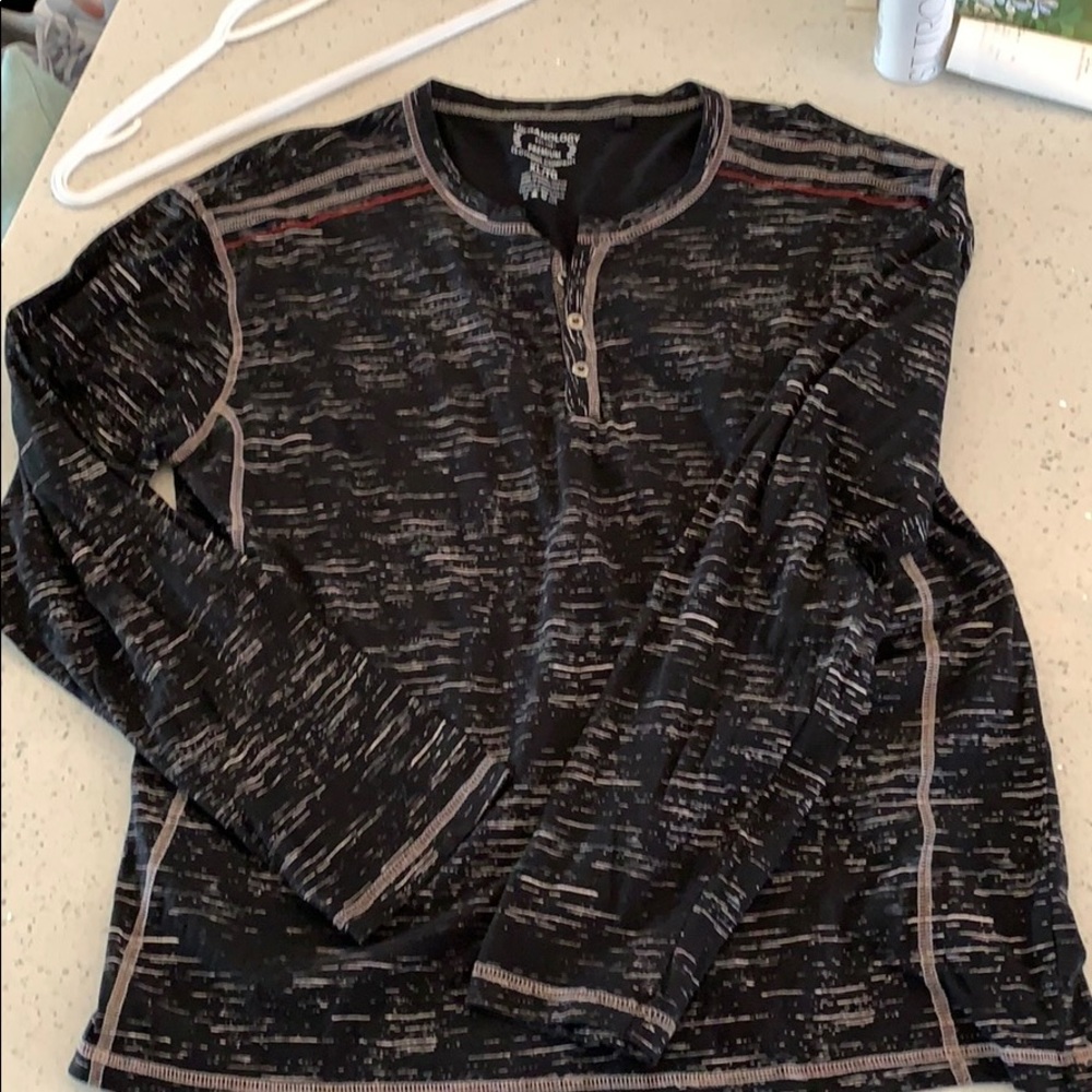 ♓️♓️Urbanology long sleeve shirt ♓️♓️